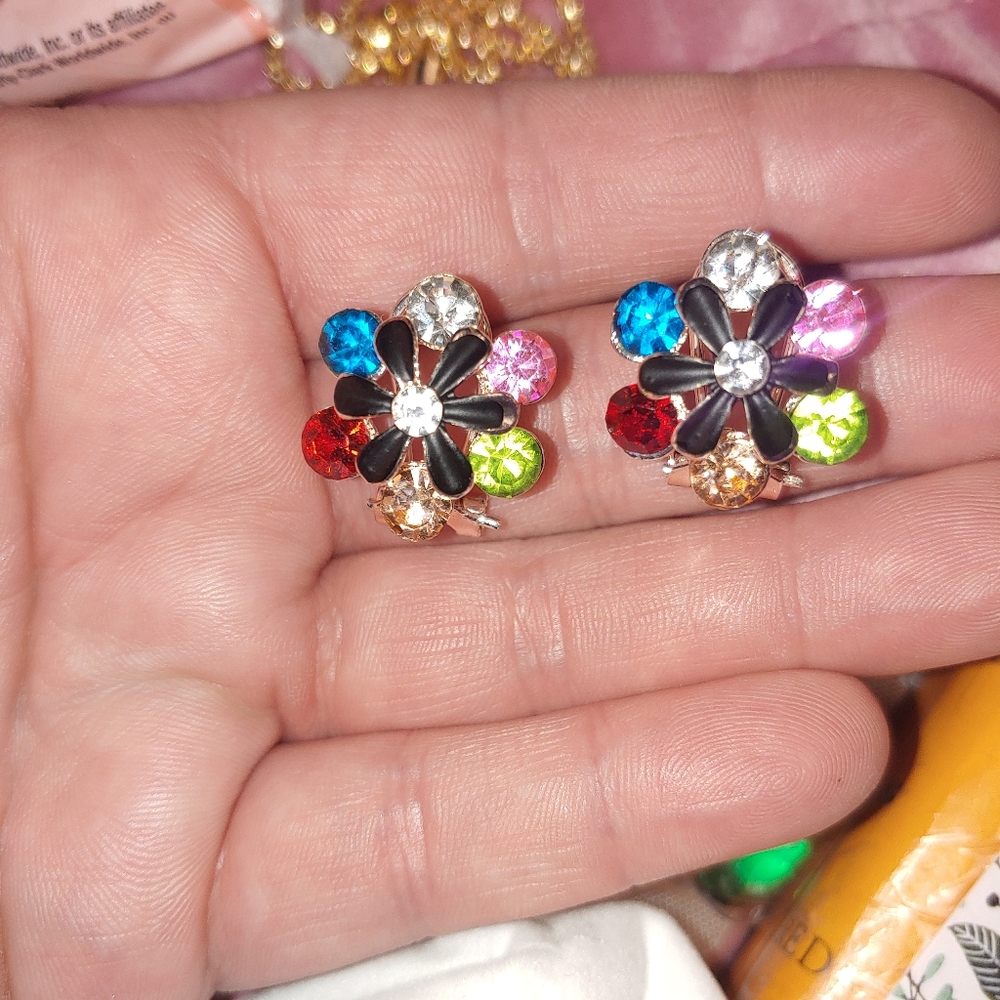 Betsey Johnson multicolor gemstone flower earrings